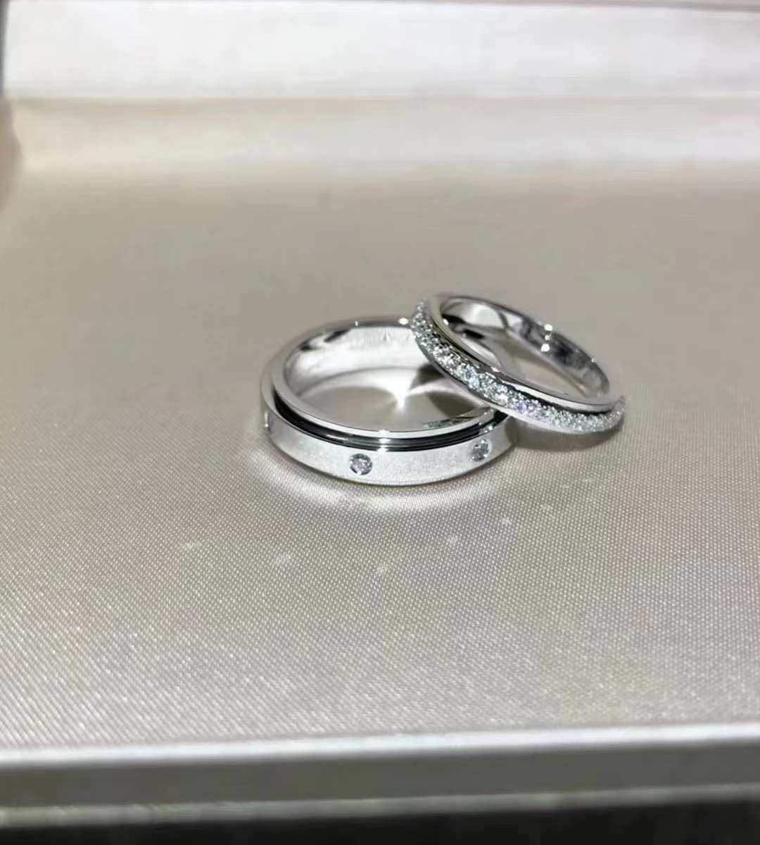 伯爵65折团购  时来运转 对戒💍  婚礼季来啦！婚戒对戒