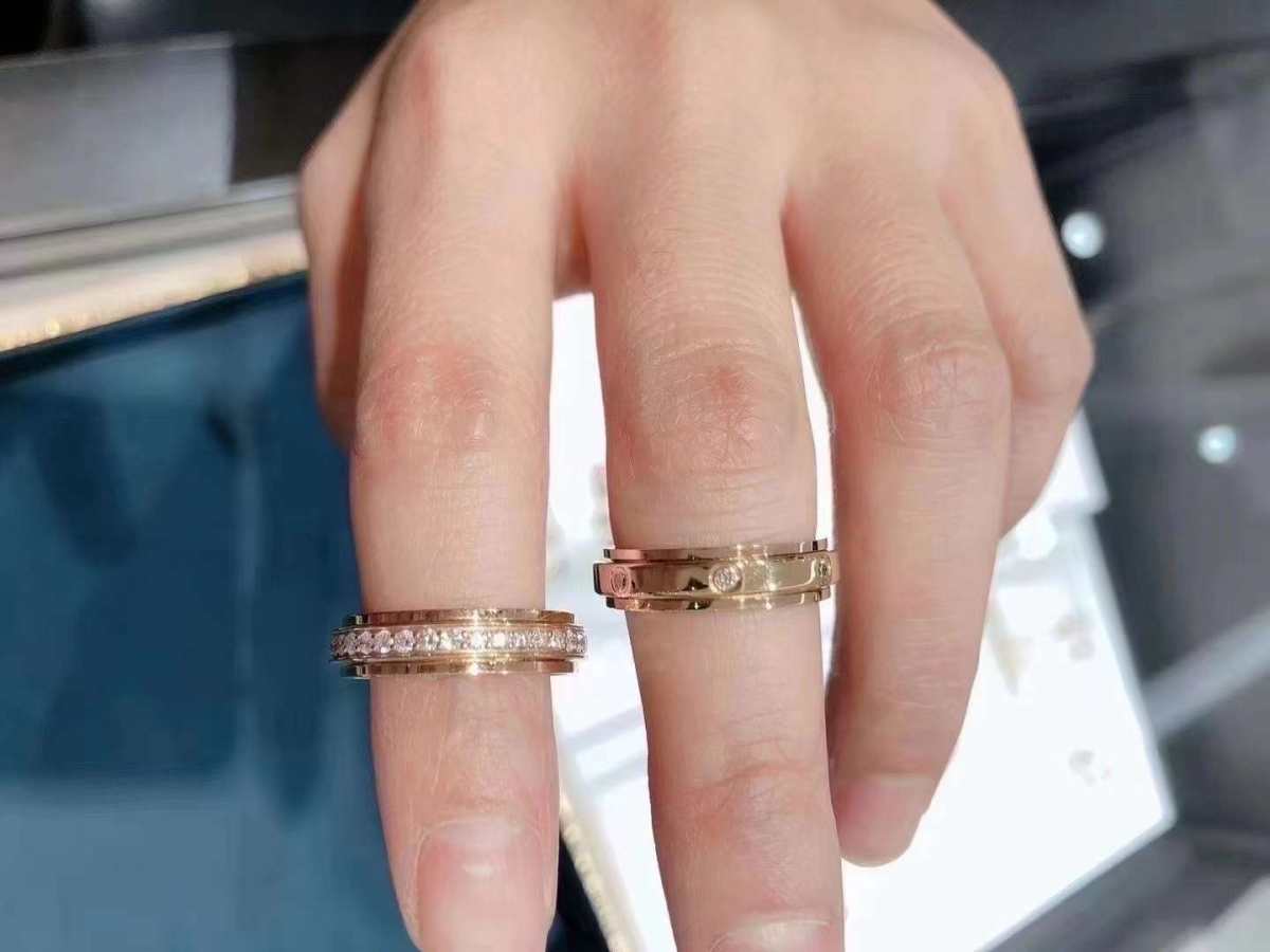 伯爵65折团购  时来运转 对戒💍  婚礼季来啦！婚戒对戒