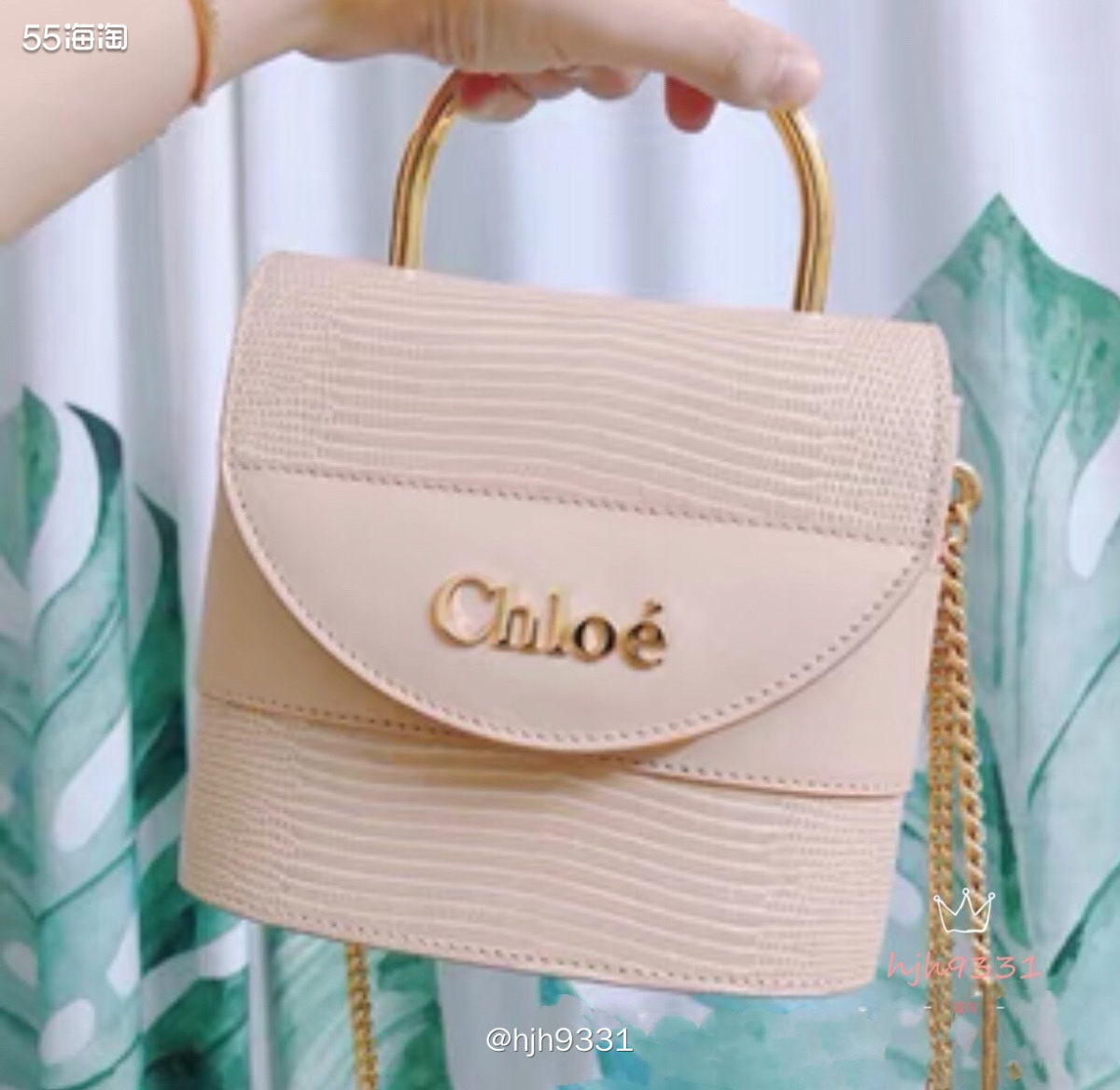 Chloe是法国著名时装及奢侈品品牌。 经营范围：chloe
