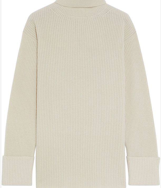 人靠衣装马靠鞍，在现实生活中也是如此，国内的服饰甚至满足不了