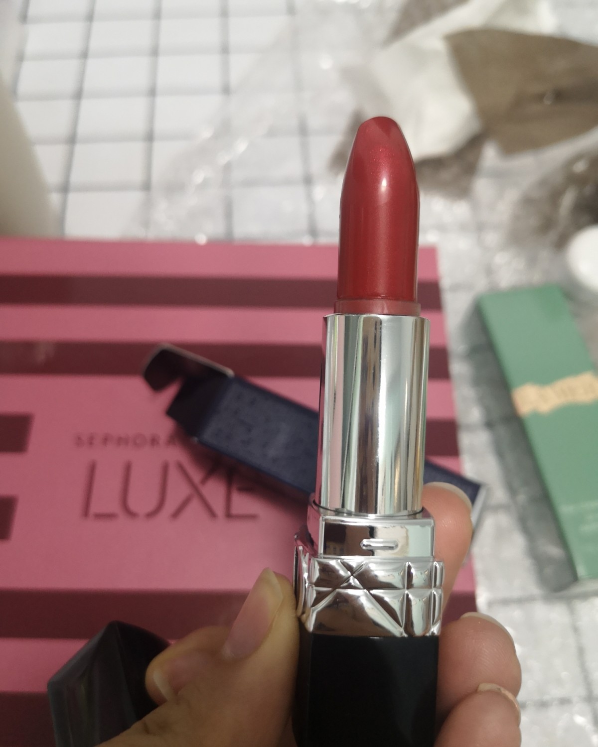 ✔🍎🍎好快了，这次收到我的剁手物品。这次购买丝芙兰套装+