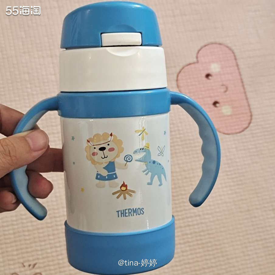 这个杯子真的实力，感觉宝宝连喝水都爱喝了！秋冬天的时候多喝水