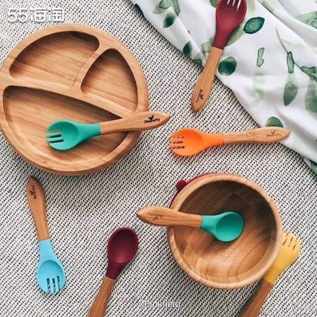 🔸在选宝宝餐具这件事上，、颜值、实用是妈妈们的重点考量对象