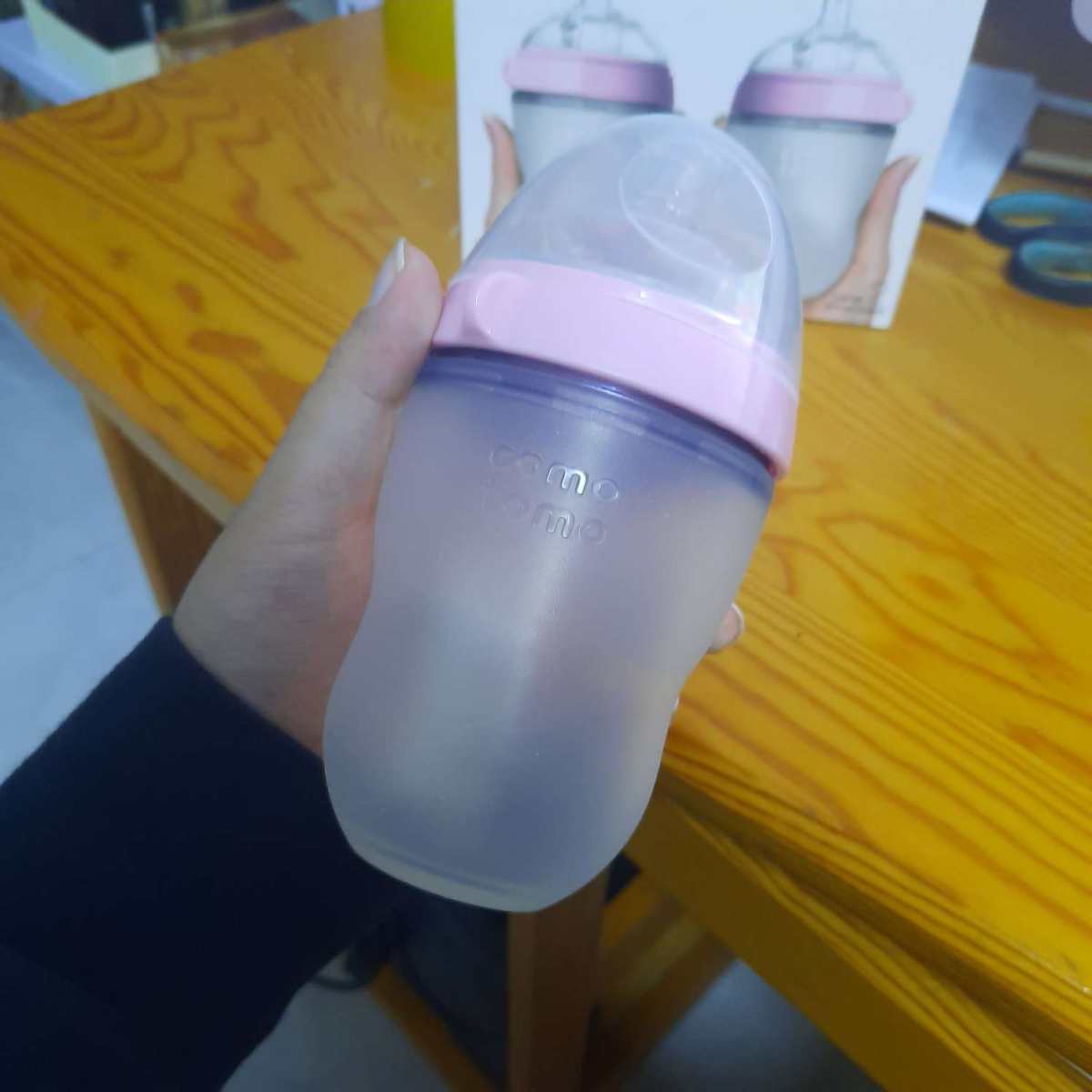 ❤️说到婴幼儿奶瓶，最先想到的就是可么多么硅胶奶瓶，超级柔软