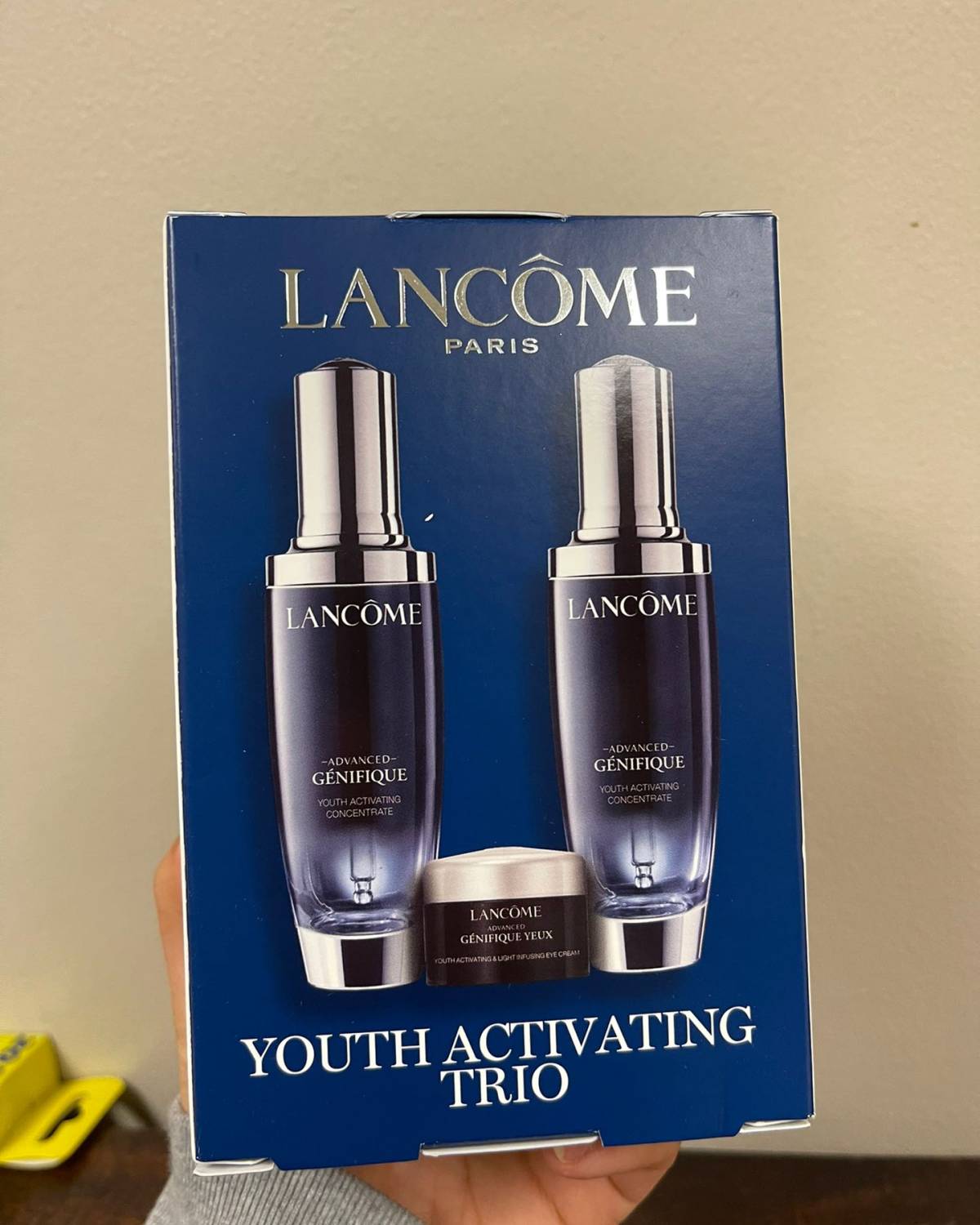 以前不懂肌底液是啥 后来看各大网站介绍说是维稳产品，  对于