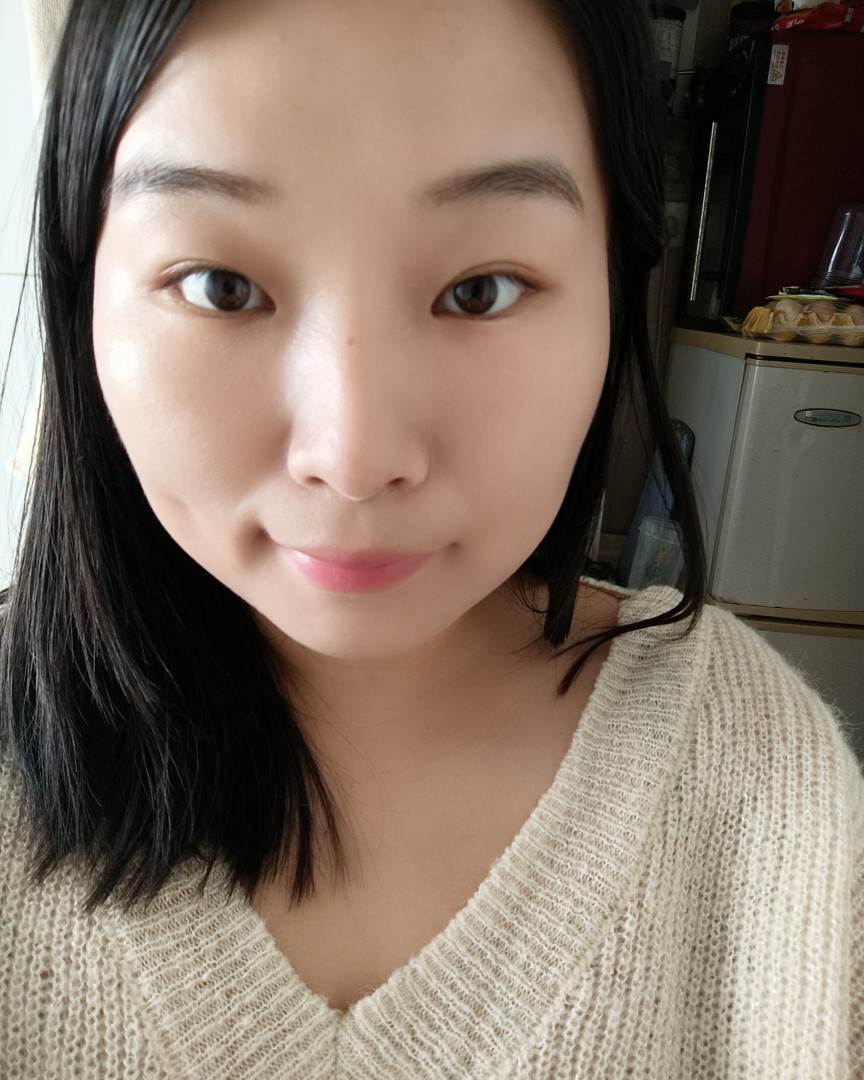 ✅本人肤质: 中性熟龄肌  ✅粉底**: 兰蔻粉条 色号10