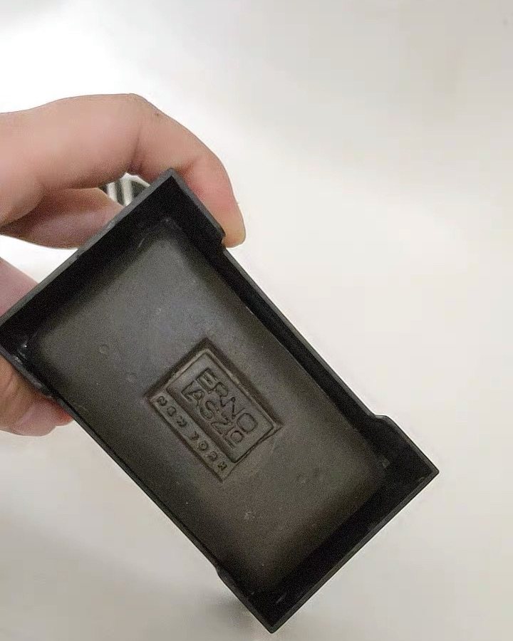 奥伦纳素黑皂怎么用 在这里特别说明一下用法。很多人不按照给出