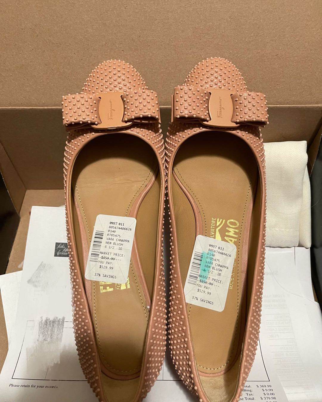 购买网站： saks 第五大道   五五海淘买有返利  价格