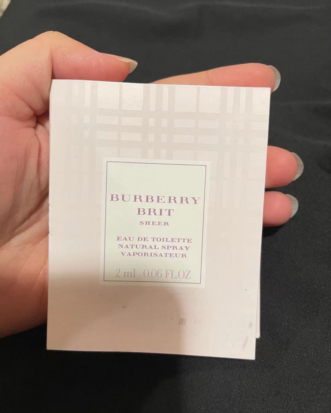 Burberry 巴宝莉香水，全是好评呢，也是我的最爱哦，这