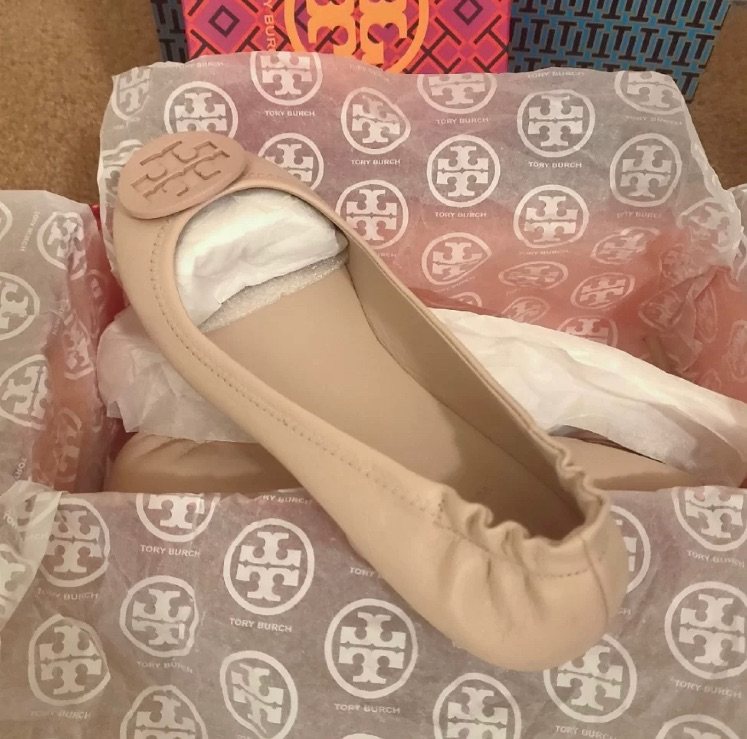 👉🏻 TB汤姆柏琦经典款芭蕾鞋，世界上最舒服的软底鞋。 