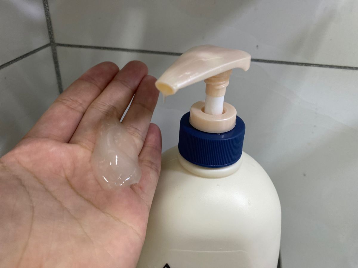 👉🏻 艾维诺超大容量生姜沐浴乳，全家共享。  😌前几天