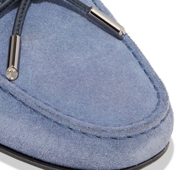 👉🏻 Tod’s绒面乐福鞋，色彩丰富随心搭配。  🇶�