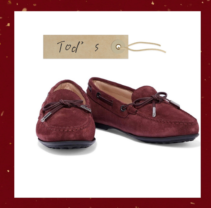 👉🏻 Tod’s绒面乐福鞋，色彩丰富随心搭配。  🇶�