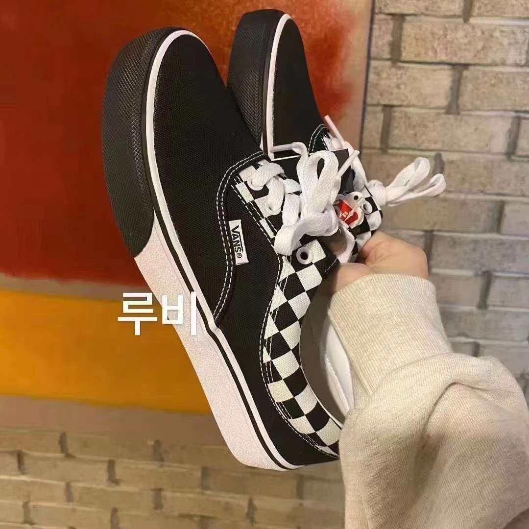 💕Vans**马棋盘格拼接帆布鞋   今日限时折扣💰32