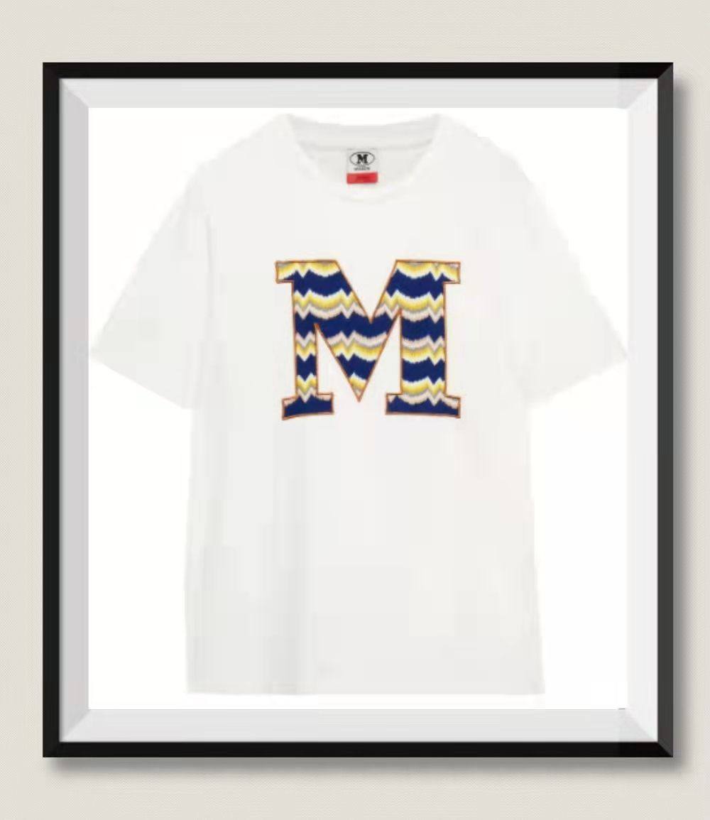 贫民窟女孩从未奢望过某天会买奢侈品，直到自己学会了海淘，也G