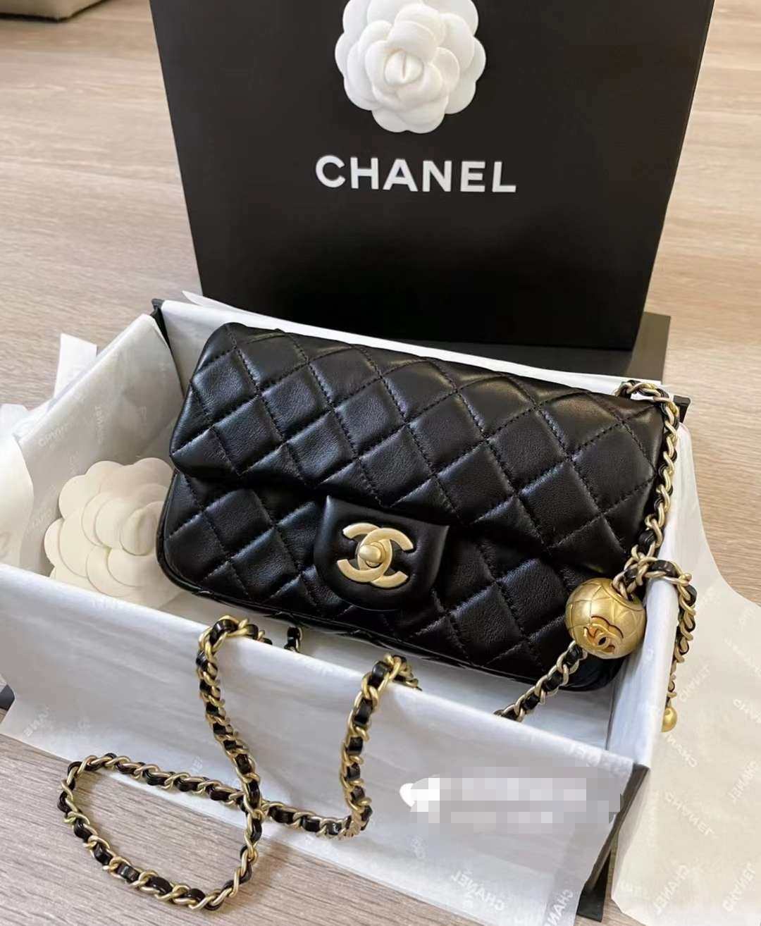 国内现货  Chanel 香奈儿 金球黑金cf mini  