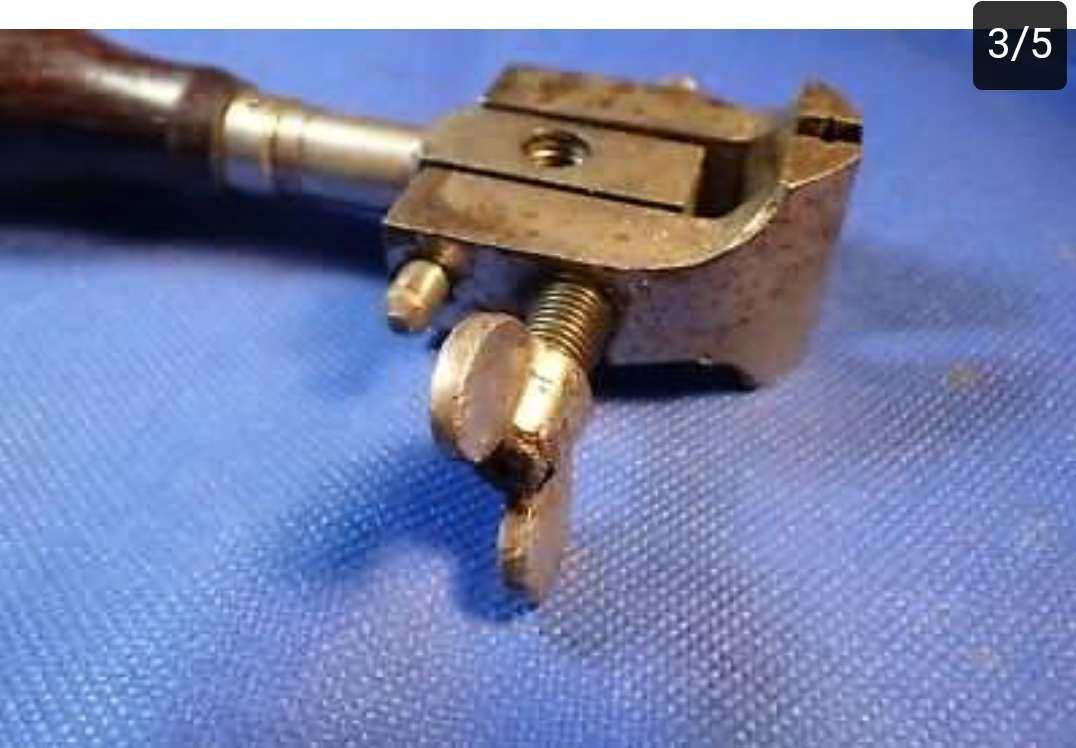 中邮海外购+ ebay +工具 ems编号：BZ004007