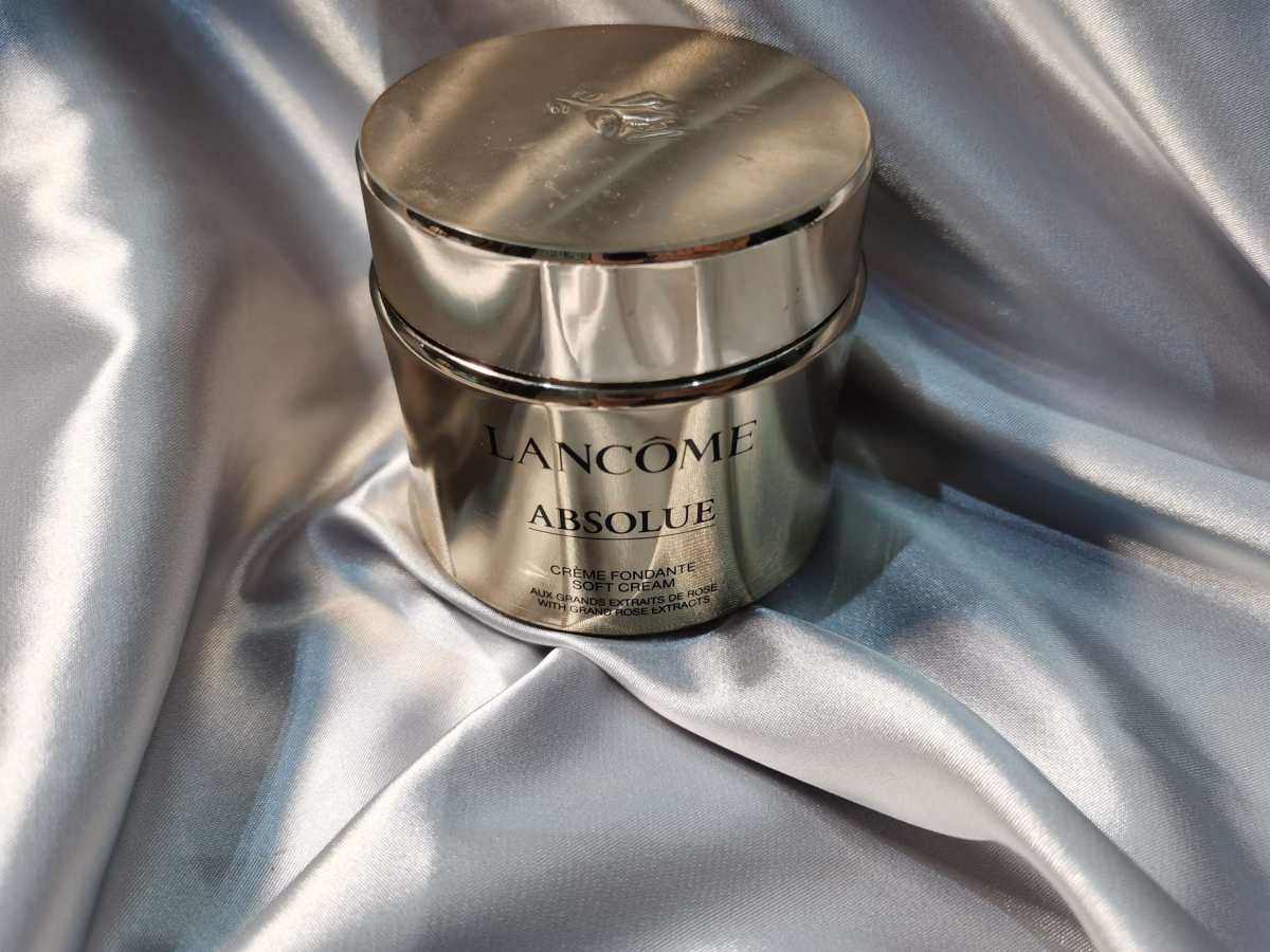 ✅四方转运，曾经是海淘族的爱，毕竟也是老牌转运之一，稳定靠谱