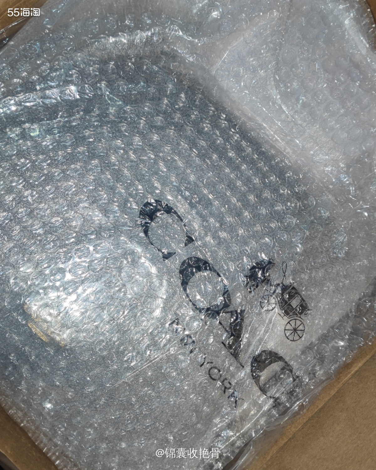 从刚刚接触海淘的时候就想解锁coach，无奈官网和奥莱官网都