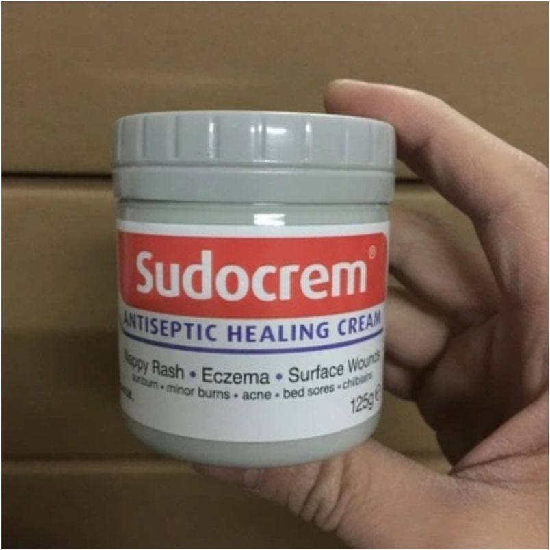 Sudocrem霜在网络上爆红的万能霜，是来自英国的产品，那