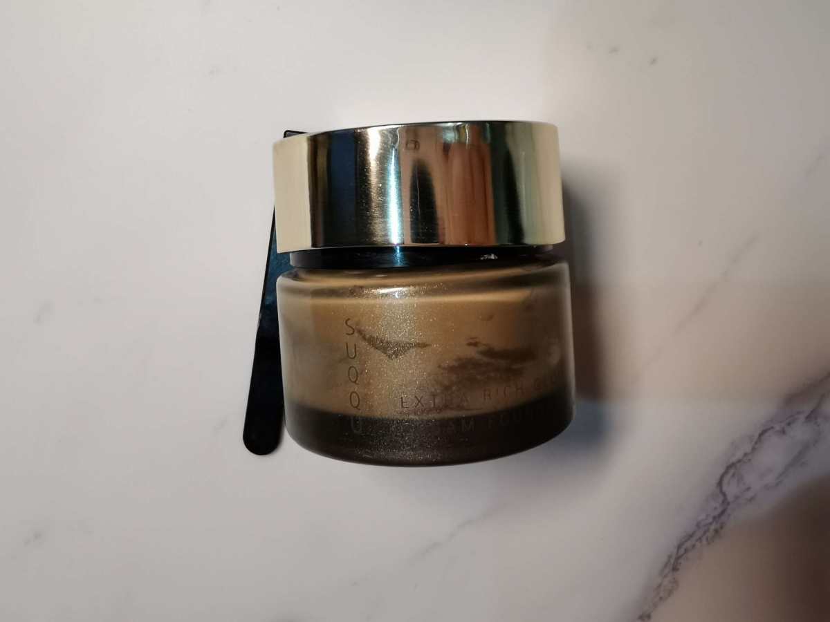 ✅SUQQU的水粉霜，这款可谓是风评很高的网红粉底霜了，最初