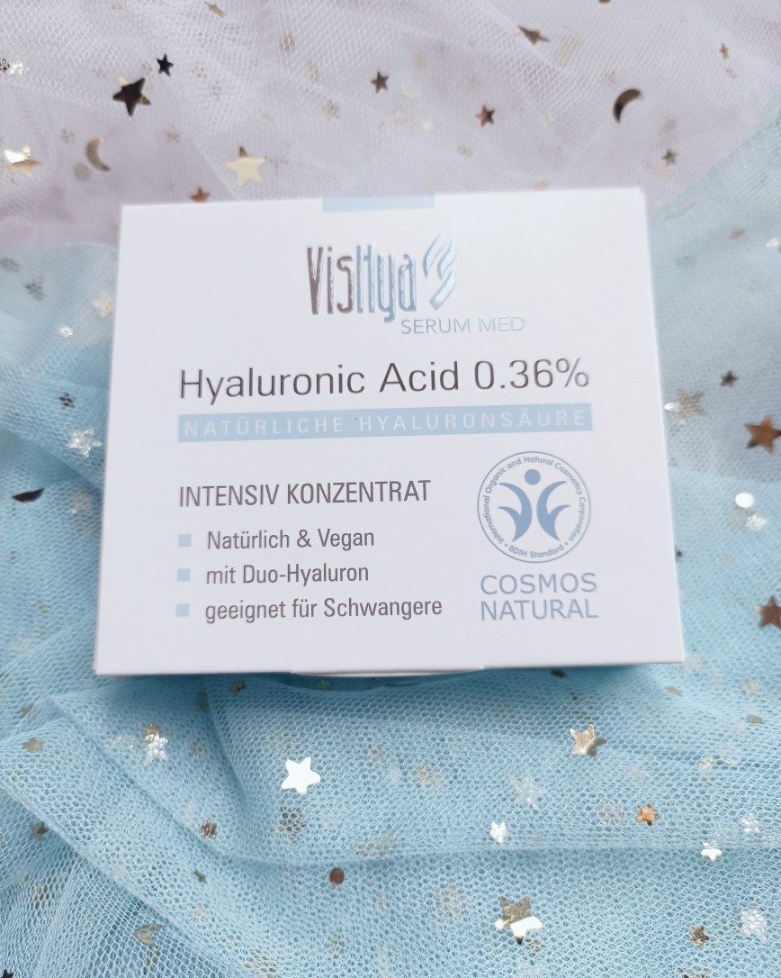 今年我一直在回购并且非常爱的精华--薇诗海雅玻尿酸安瓶  �