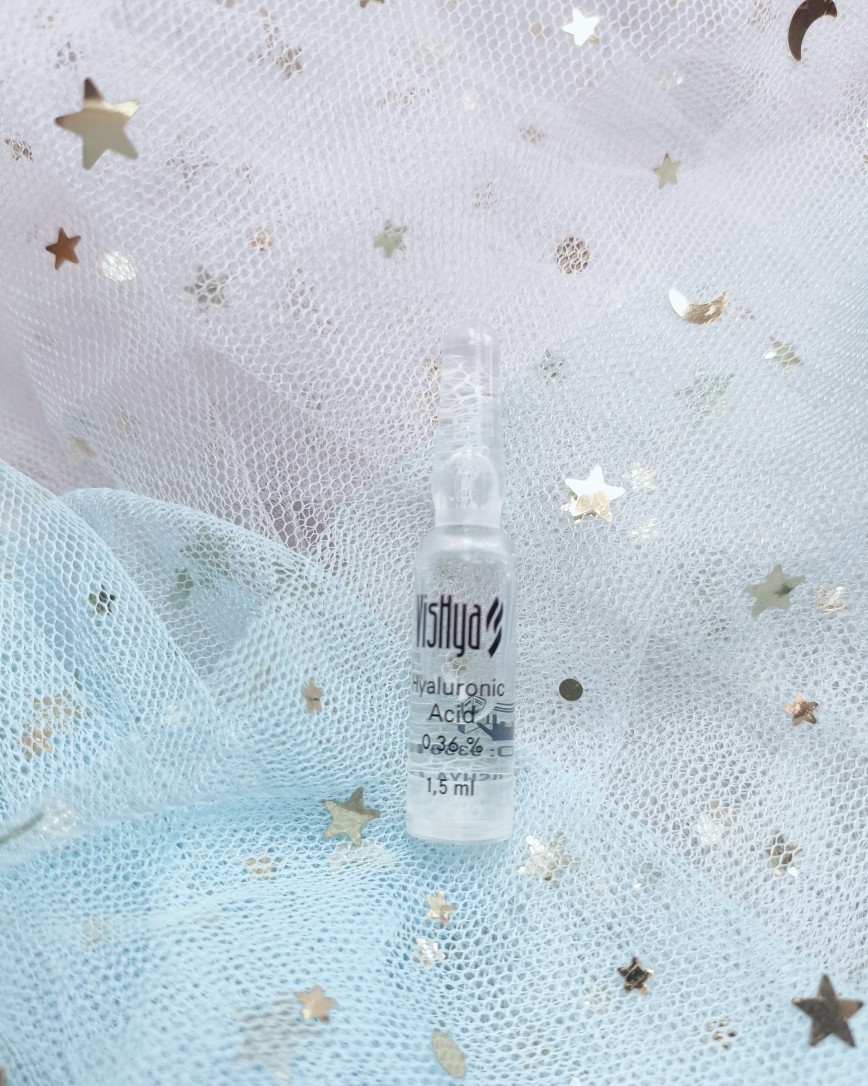 今年我一直在回购并且非常爱的精华--薇诗海雅玻尿酸安瓶  �