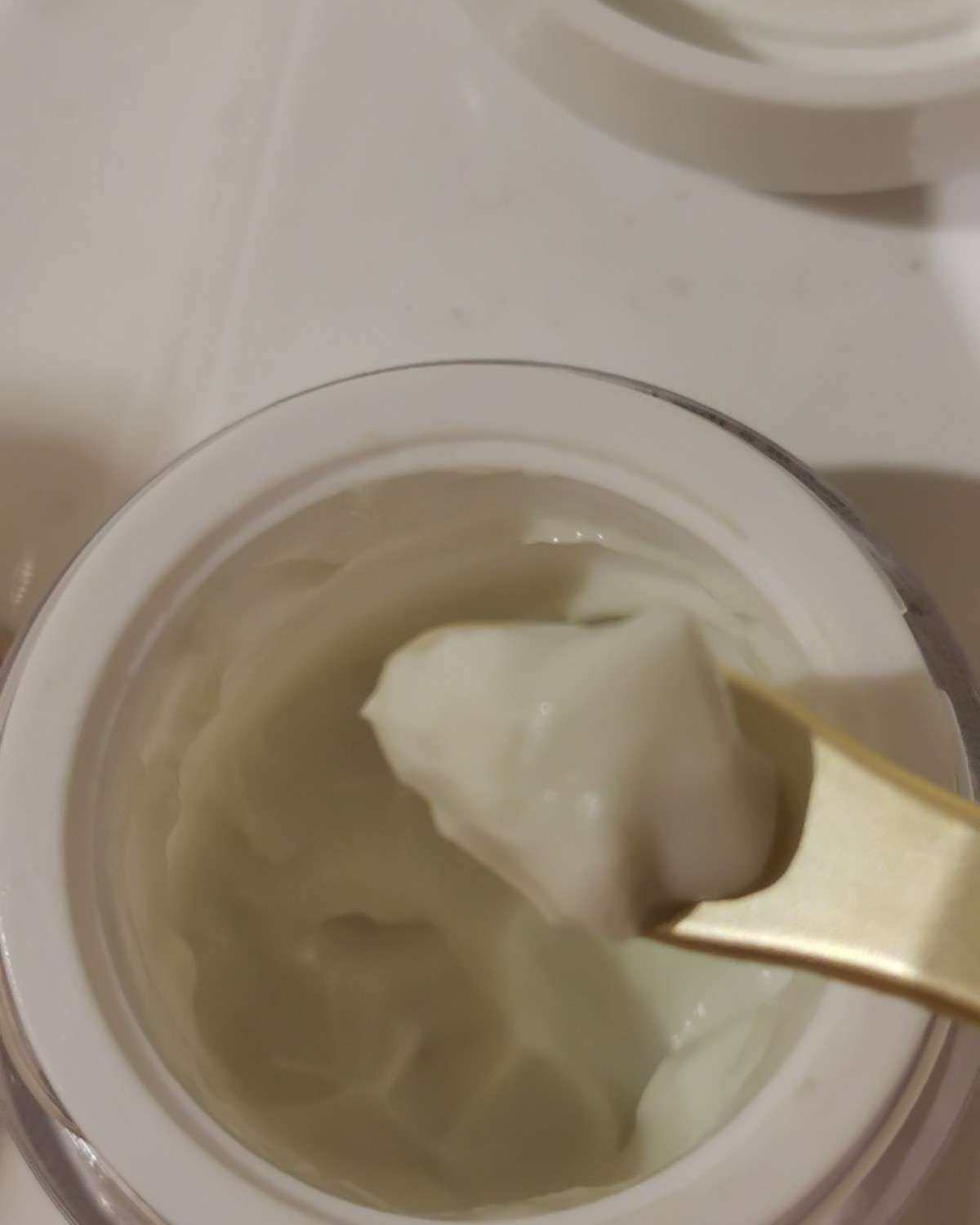 ✅海蓝之谜提拉紧致睡眠面膜，一款功能型睡眠面膜，一瓶搞定皮肤