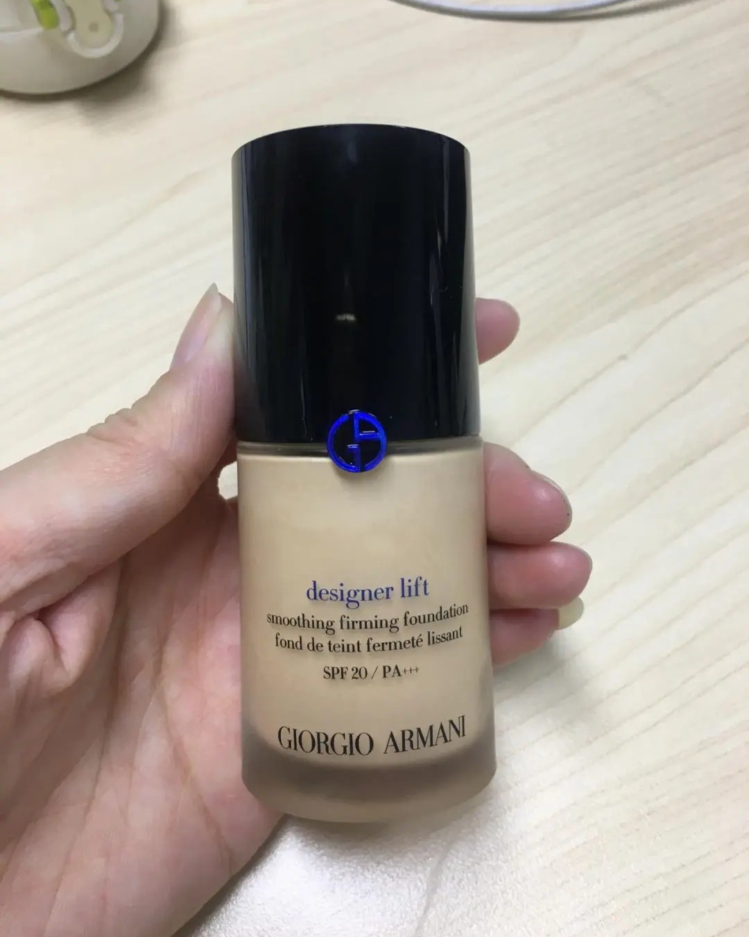 🌈不到180块的阿玛尼大师粉底液你敢相信么？  ⭕这么低价