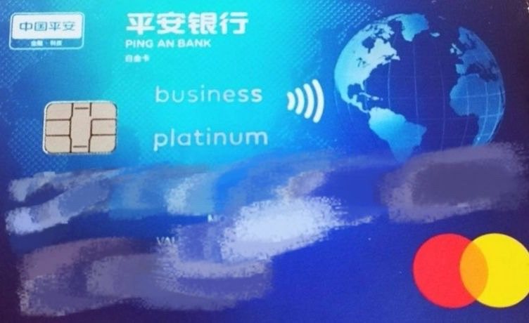 黑五必买雅顿粉胶，雅顿粉胶能够补水保湿，由于雅顿粉胶里带有三