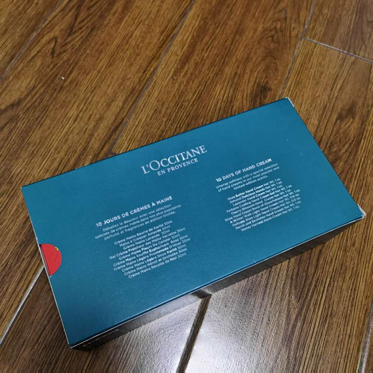 购买地 sephora  价格79刀  8折的折扣 套装内容