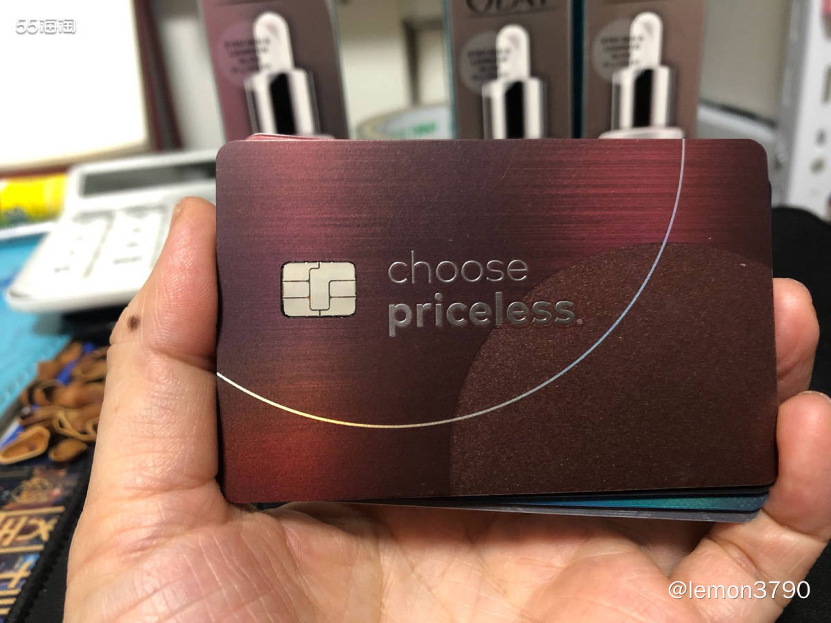 这个信用卡我还是很**的，使用方便，返现及时👍