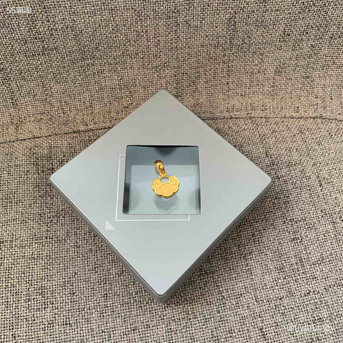 ✨晒一下我的新吊坠，周大福家的金如意吊坠，这个是2克多的小吊