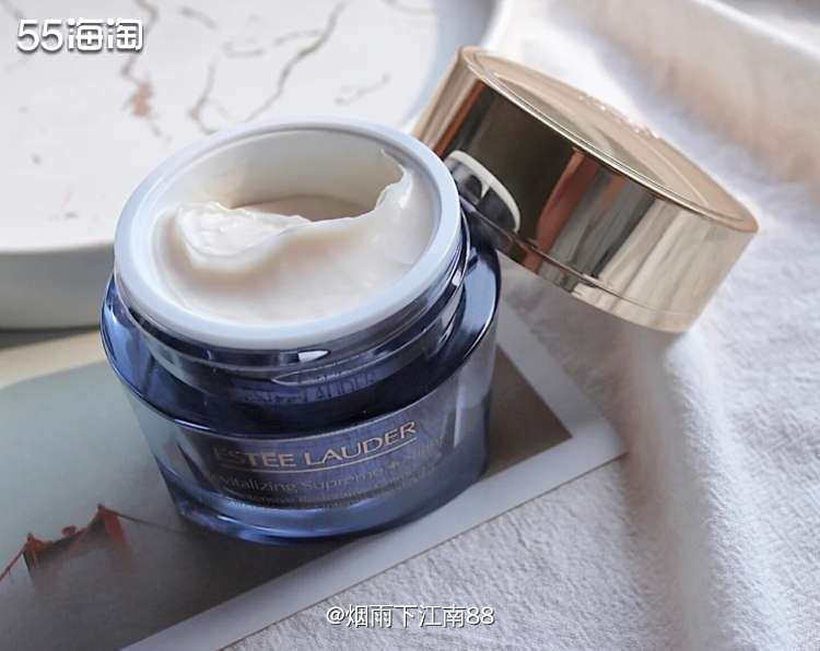 雅诗兰黛智妍晚霜，容量50ml，也是属于智妍系列，会有六胜肽