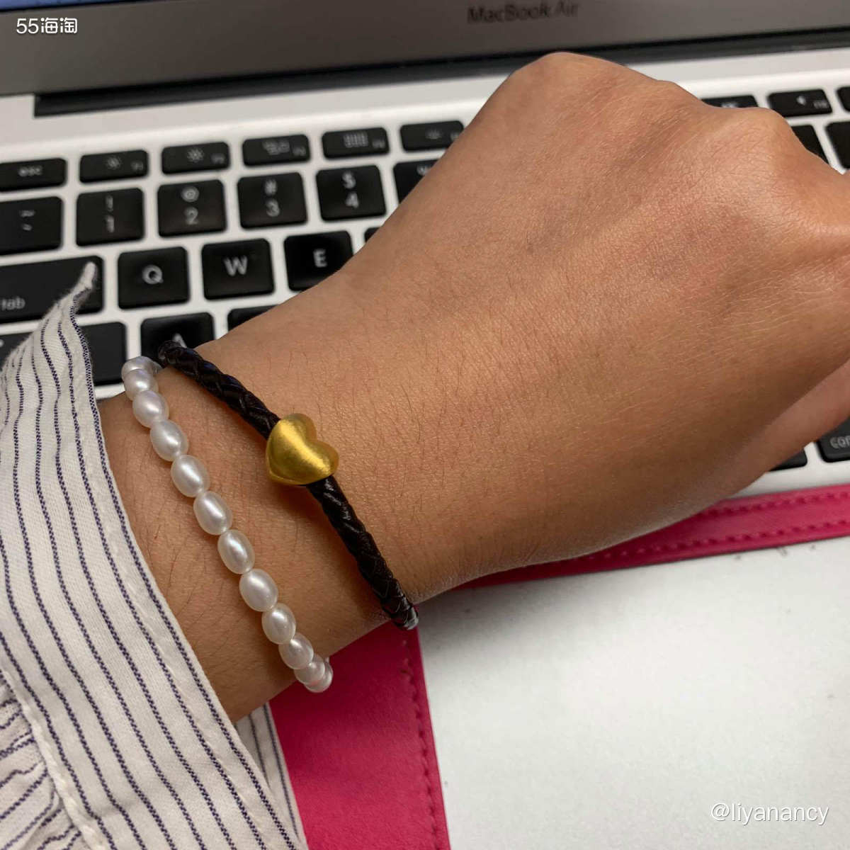 ✨这个皮绳手链现在好像很多家都有了，但是最早的时候就周生生家