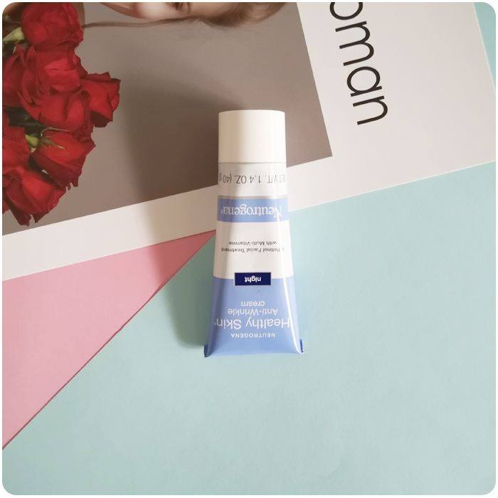 露得清A醇晚霜是抗衰老入门级的，就算是入门级也是A醇界里的扛