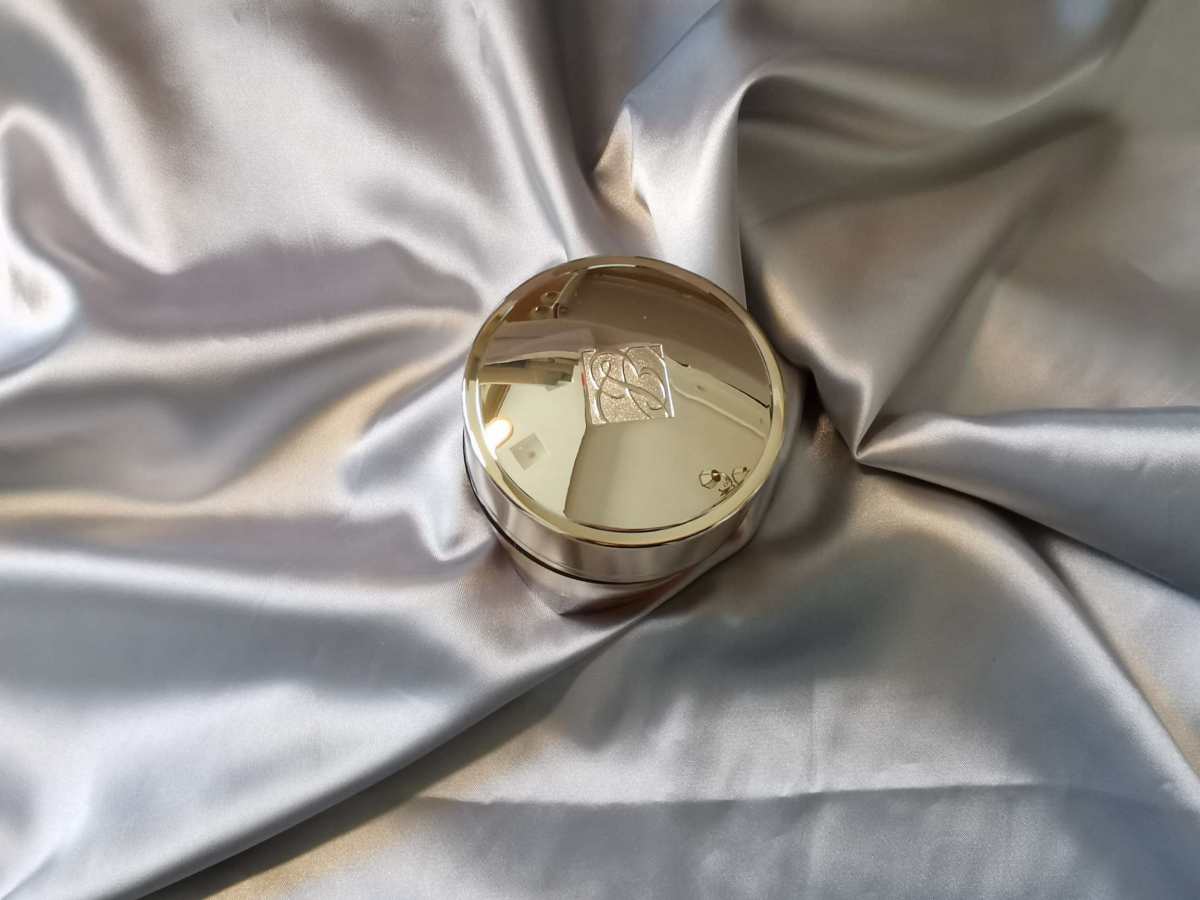 ✅雅诗兰黛智妍面霜，一款常年销售火热的面霜，真的是太好用了，