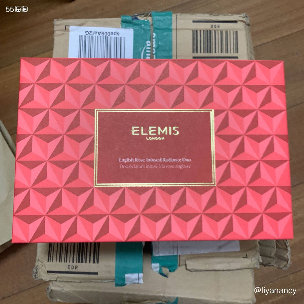 ✨这个elemis玫瑰套装是黑五的时候在亚马逊海外购买的，而