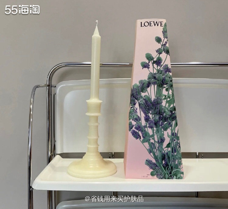 LOEWE香薰蜡烛 在家也可以仪式感满满💕  🌟LOEW