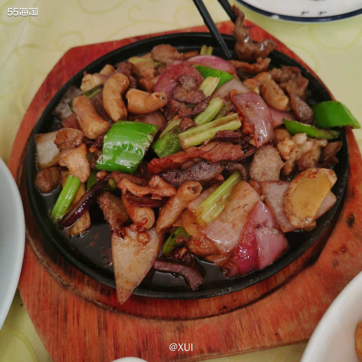 大家中午都吃饱饭了吧🤭 这两天来江门恩平泡温泉了♨️ 是真