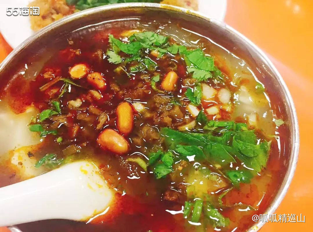 看过《舌尖上的中国》系列节目的朋友，想必都不会陌生一句话，“