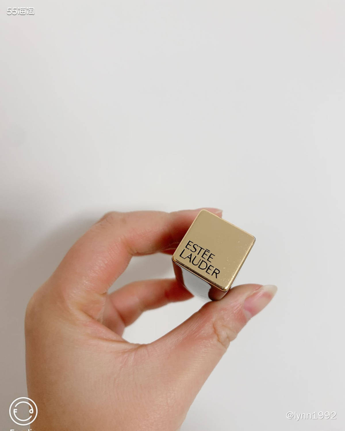 ✨我的第一支口红就是雅诗兰黛家的，那个时候还是找代购帮忙买的