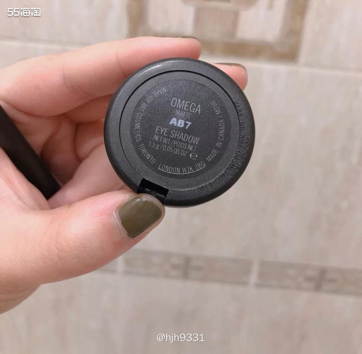 ✨Mac omega眼影，它是以鼻影出道的，因为作为鼻影，它