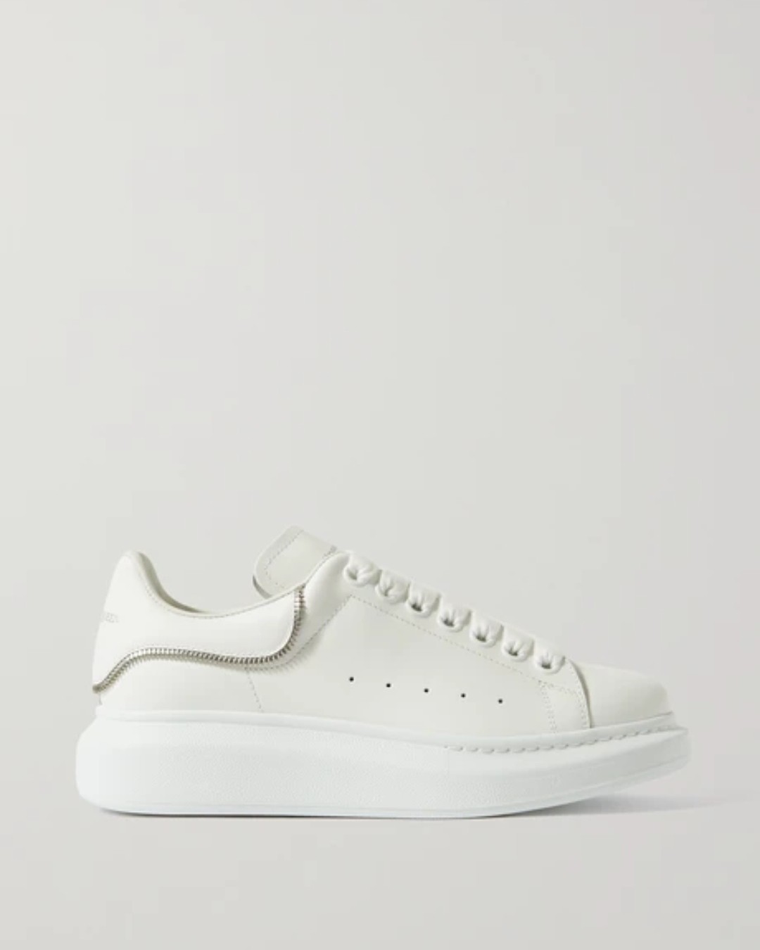 ✅Alexander McQueen小白鞋经典的白色黑尾经典