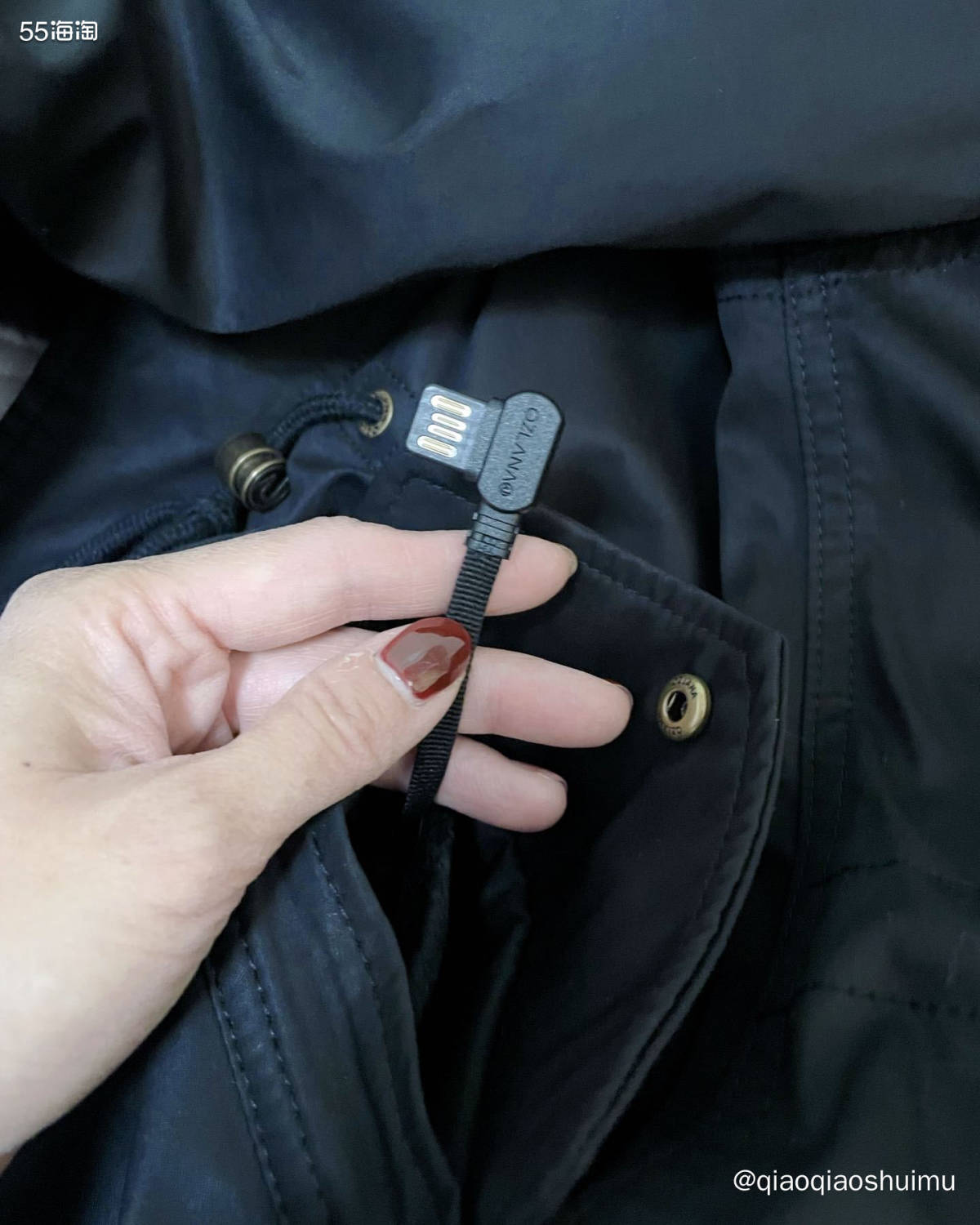 年纪越大越怕冷，今年前后入了两件派克服，都是Ozlana的，