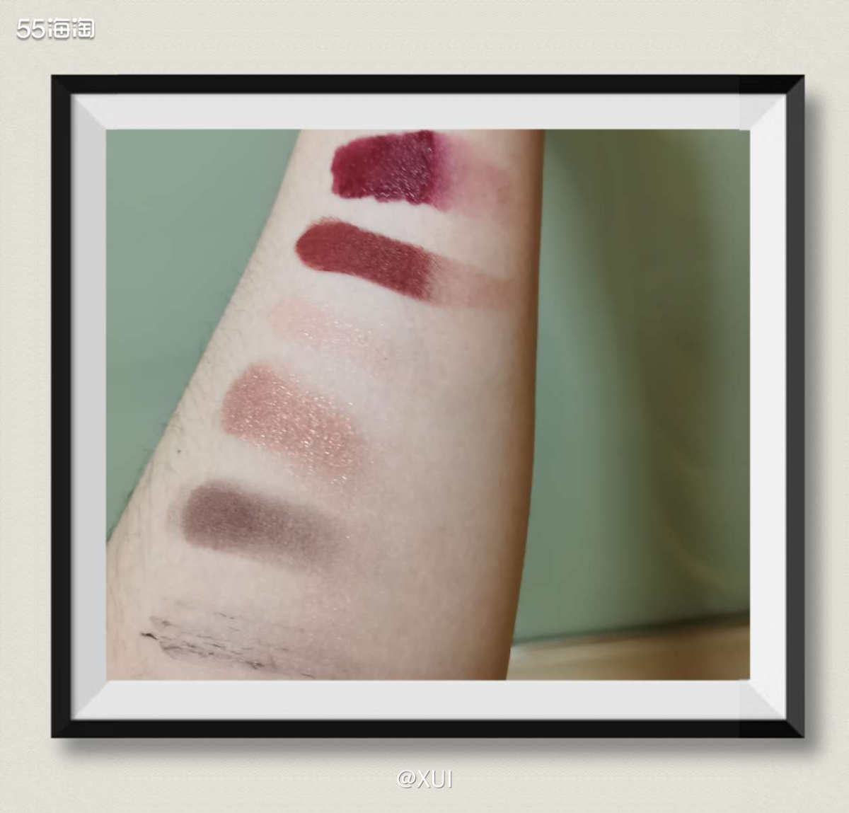 第一瓶入手的卸妆水就是这款欧莱雅眼唇脸部三合一温和卸妆水，学