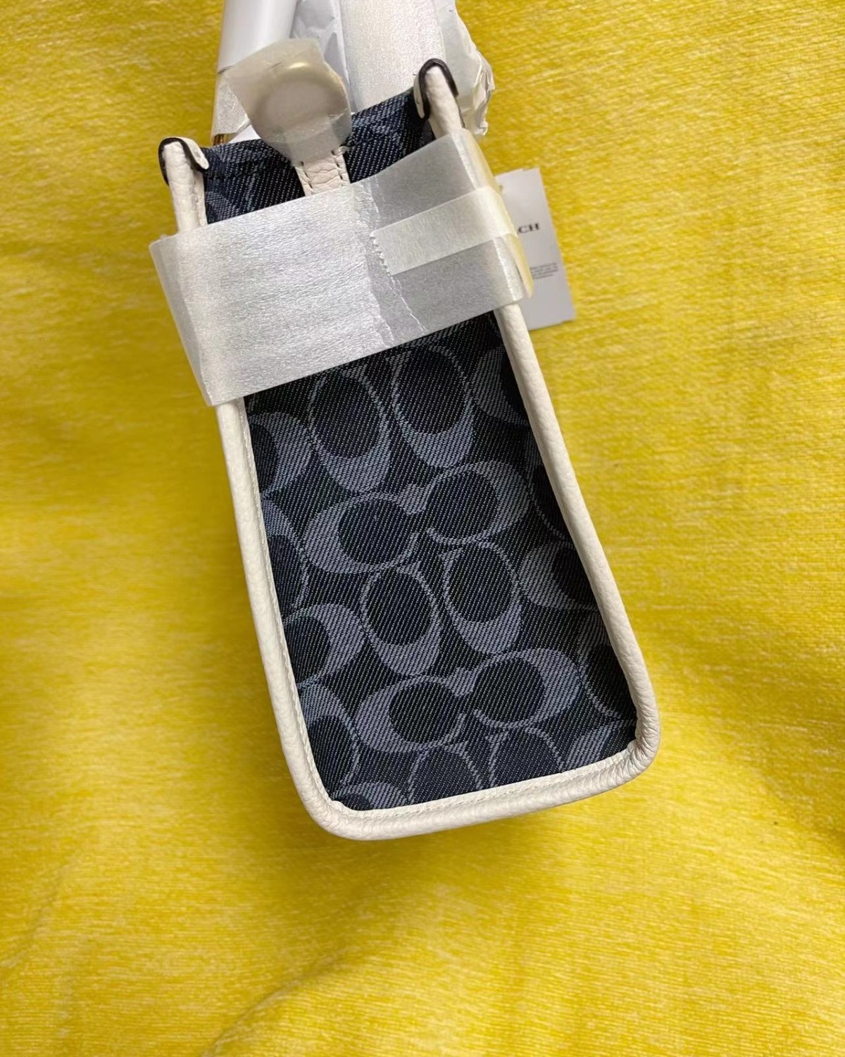 coachoutlet开箱啦！这次一单就买一个包，哈哈，黑五