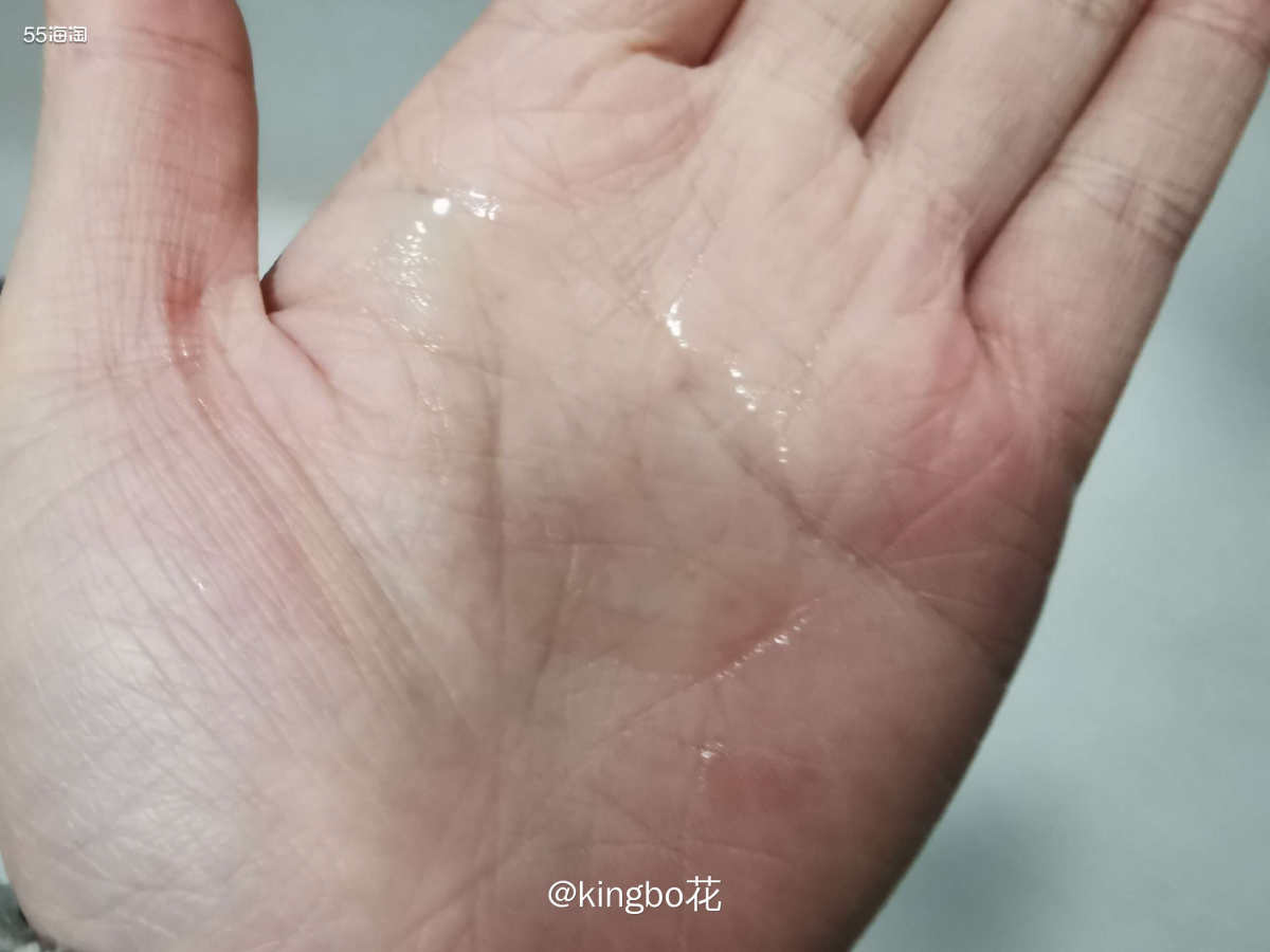 🔴比植村秀还好用的芭比波朗卸妆油，天然温和，质地轻盈不油腻