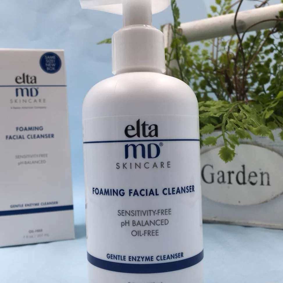 这款Elta MD氨基酸二合一卸妆洁面乳，我也是无意中被种草