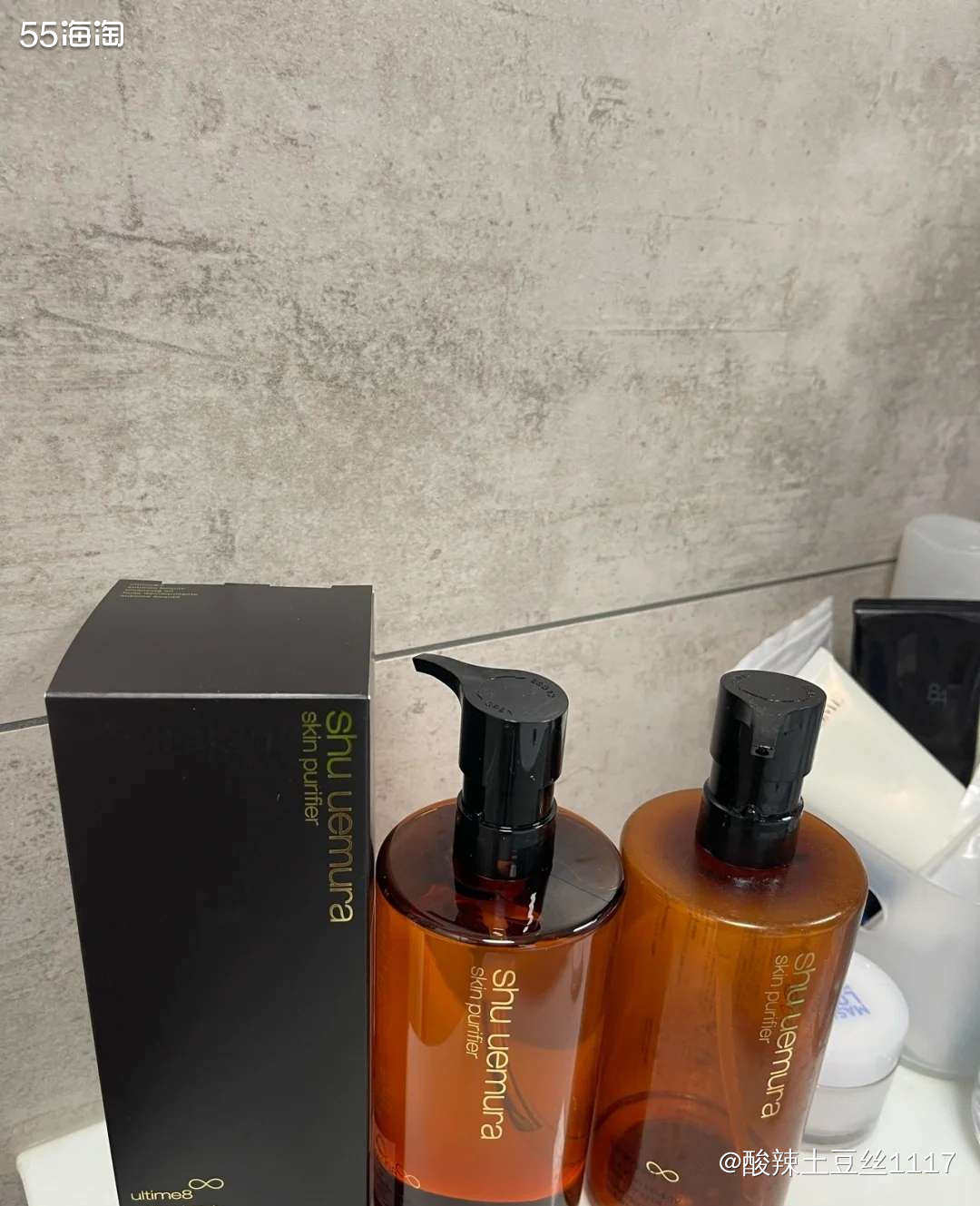 先不说干皮，其实本油皮也很喜欢这个卸妆油，是真的很好用 其实
